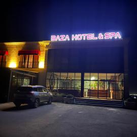 Baza Hotel Spa, hotel u gradu Beylǝqan