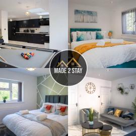 Luxury Solihull 6 bed 3 bath house 16 guests JLR HS2 BHX, hotel in Sheldon