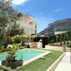 Monaco 2bdr luxury apartment, private garden&pool, Hotel in Beausoleil