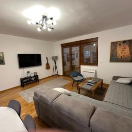 Apartment Nadia 3min from Old Bridge with FREE Garage