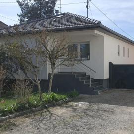 Maison 5 personnes, hotel in Lutterbach