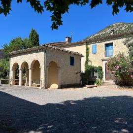 Studio des Anges #2, hotell i Sauve