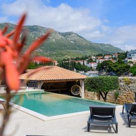 Apartments Kralj Ana