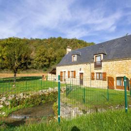 Moulin isolé avec animaux admis, proche Sarlat