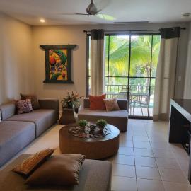 Luxury Pacifico 3 Bedroom 2 Bath with 300 Mbps WI-FI