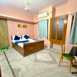 Ratna's Nest Homestay, hotel a Puri