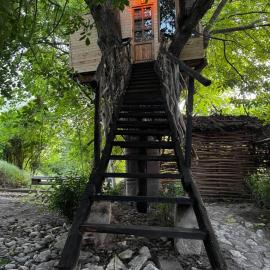 Areni House B&B โรงแรมในAreni