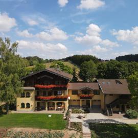Ante Romantikhof, hotel a Bromskirchen