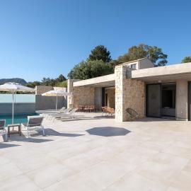 Villa Waterlily by PosarelliVillas