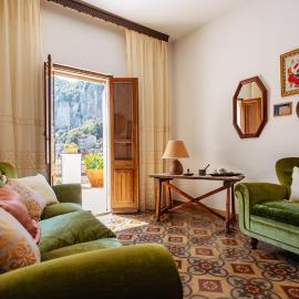 Casa Boi tra montagna e mare, hotel em Ulassai