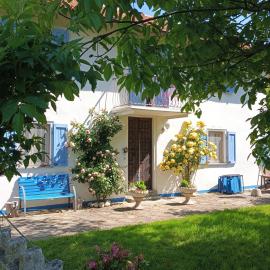 Casa Bianca Azzurra con piscina