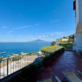 YourHome - Villa Ayala