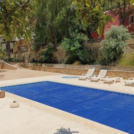 Dos casas rurales con piscina