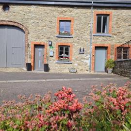 Le Gai Pinson, hotel em Beausaint