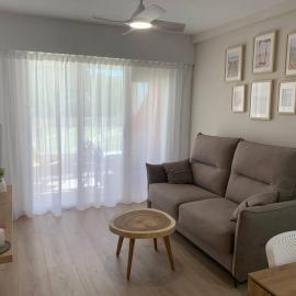 Apartamento renovado cerca de la playa