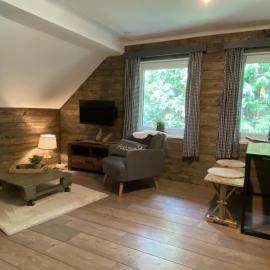 Appartement Felsblick Ferienhaus Fuenf Sinne, hotel u gradu 'Döbriach'
