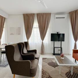 Raisa Homestay KLIA by Xpresso Home, hotel in Sepang