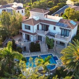 Argaka Club Luxury Villas, hotell i Páfos