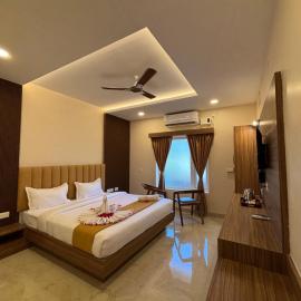 Hotel Saesha International, хотел в Рамесварам