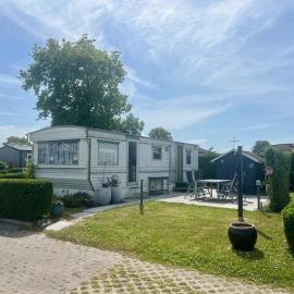 ZP 360 - Camping de Zandput, hotel in Vrouwenpolder