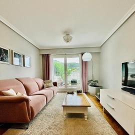 Apartamento con estilo con estacionamiento gratuito