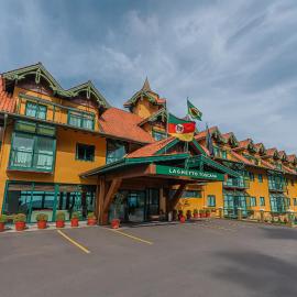 Hotel Laghetto Toscana، فندق في غرامادو