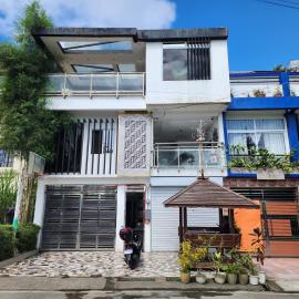 Tagaytay Starcation, hotel in Tagaytay