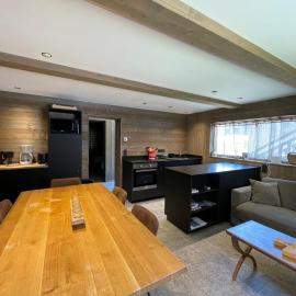 Appartement rénové, 6 pers, 2 ch + coin montagne, centre Crest-Voland, parking, skiroom, WIFI - FR-1-733-16