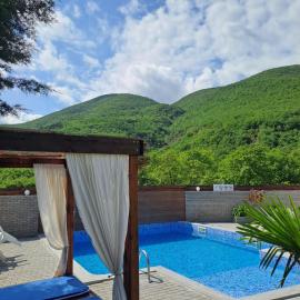 Vila NIKOLA, hotel in Dren