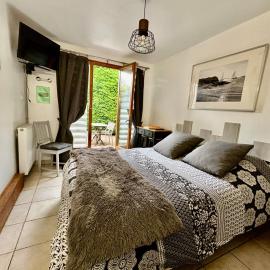 LA GRIOTTE 2 & Spa&Piscine