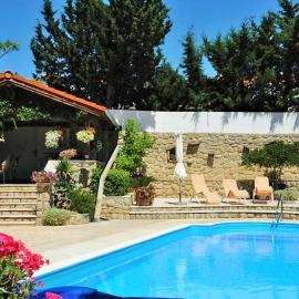 Apartments Angela, ξενοδοχείο σε Kampor