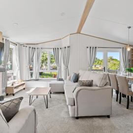 Lakeside Lodge - North East Escapes, hotel a Wooler