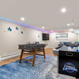 Incredible Family Escape Game Room Waterfront – hotel w mieście Barnstable