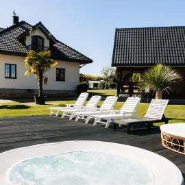Domki OAZA, hotel Sarbinowóban