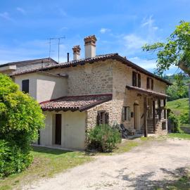 Casale immerso nella natura