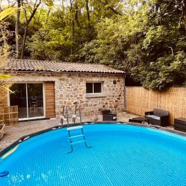 Gîte cévenol "les petits bergers", hotell sihtkohas Rochesadoule