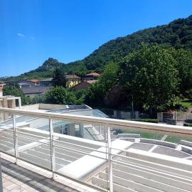 Suite Valmarecchia, hotel v mestu Pietracuta