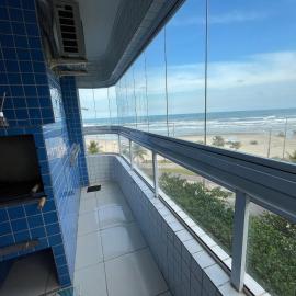 Vista Mar -AP 33 -Varanda Gourmet, Churrasqueira- Wi Fi-2 TVS -Garagem Praia do Maracanã, отель в городе Solemar