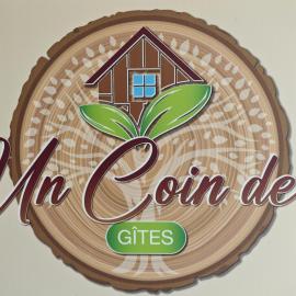 Un Coin De Gîtes, hotel em Sciez