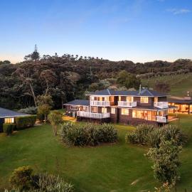 The Ranch, hotel in Surfdale