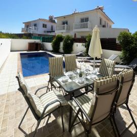 Nissi Beach Golden Villas