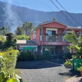 Madeleine Rose, hotel di Cilaos