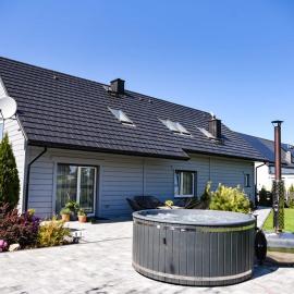 Vrij Ferienhaus、Zastańのホテル