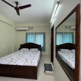 Brownie Paradise, Hotel in Puttaparthi