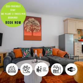 Stansted 2-Bed Flat Near Airport Desk Sleeps 5