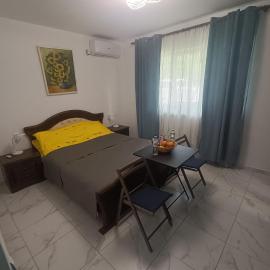 Studio NOVA - Private parking - Factura - Self check in, hotell i Zalău
