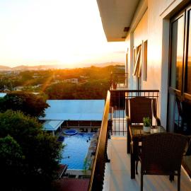 Viesnīca W's Condo at One PonteFino Tower pilsētā Batangasa
