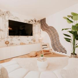 Spacious 5-Bedroom Home with Terrace, Air Conditioning and Parking