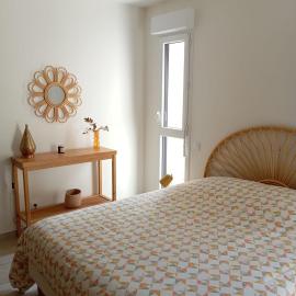 Amazing brand new 50 sqm flat - 5min from gondolas, hotel in Brides-les-Bains