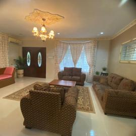 The Deck Homestay & Event House, hotel i Jitra